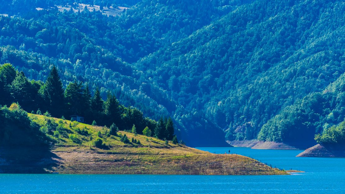 Video Auto Sleteo U Zlatarsko Jezero Jedan Mrtav