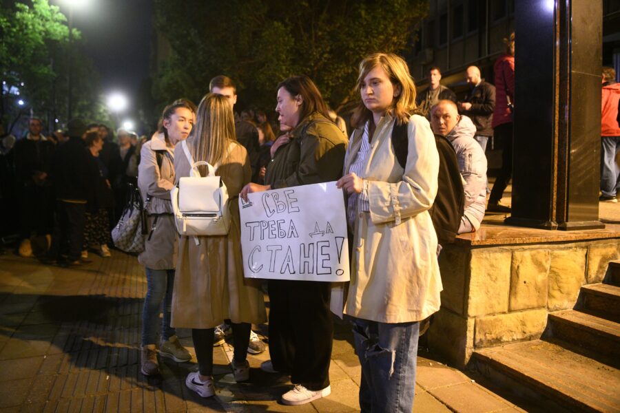 Prosvetari U Ponedeljak Protestuju Ispred Ministarstva Prosvete