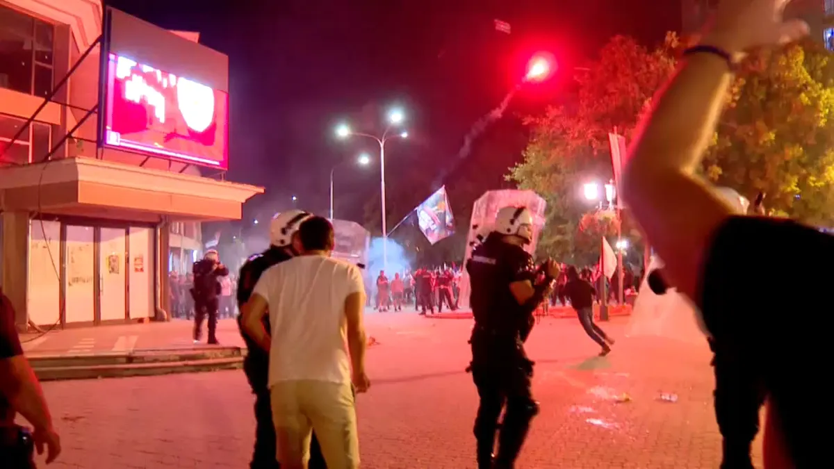 U Vrbasu sutra okupljanje na trgu: Obeležavanje godišnjice sukoba tokom protesta prošle godine