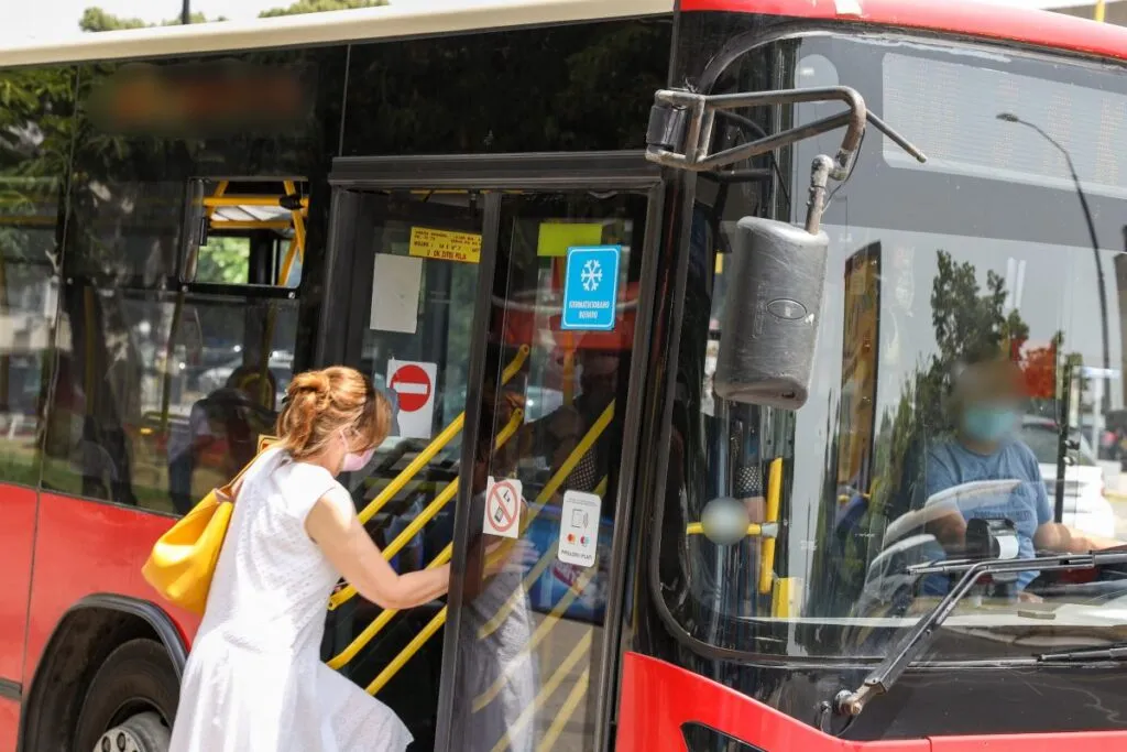 Ovo je crna lista prevoznika u čijim autobusima ne radi klima