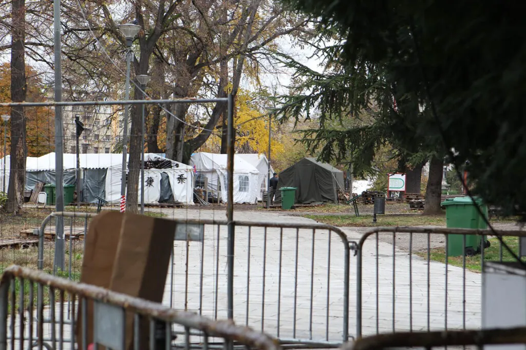 Najduži skup u istoriji: Policija skoro dva meseca ćuti na pitanja Nove ko prijavljuje protest u