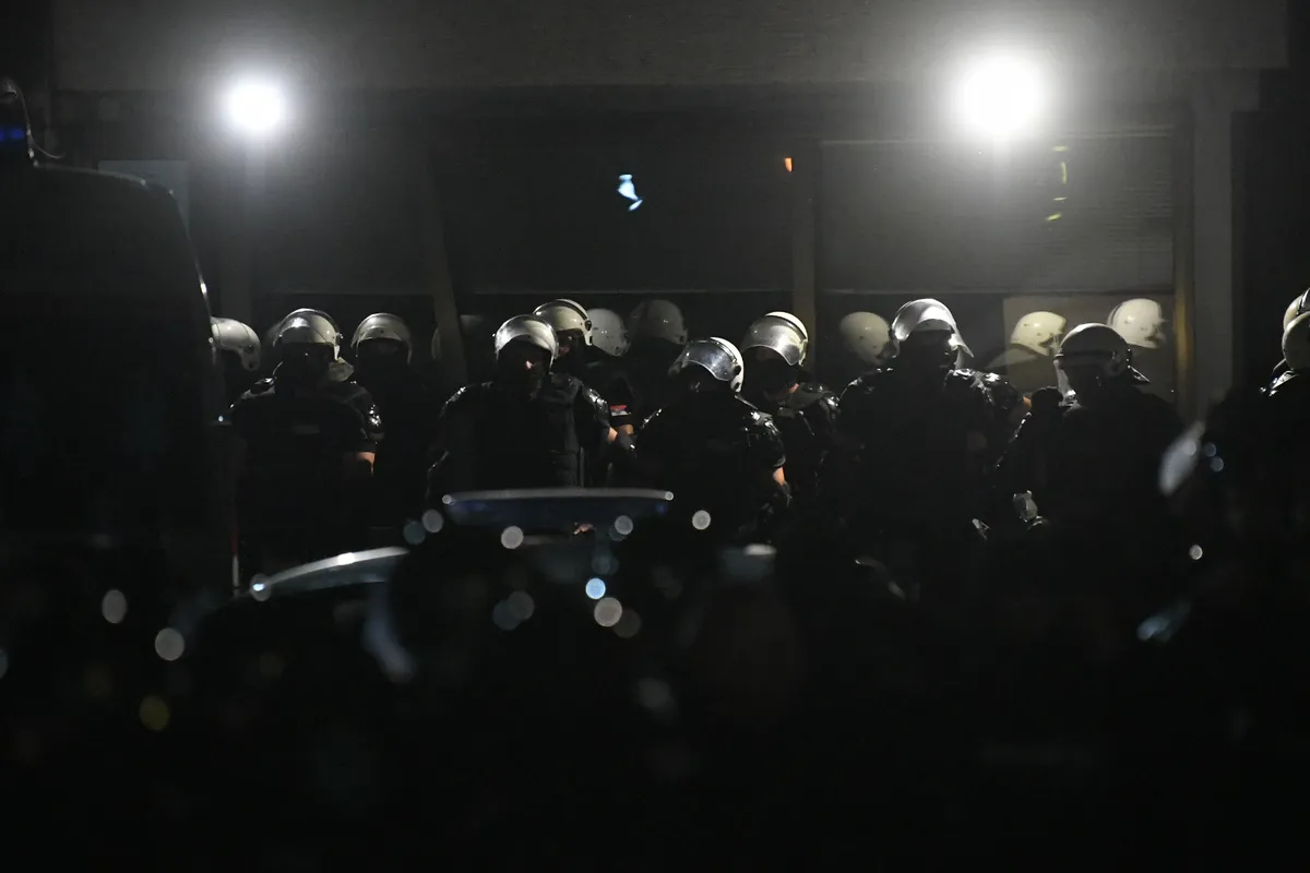 Policija može da zabrani okupljanja na neodređeno vreme? NVO traže povlačenje Nacrta Zakona o unutrašnjim poslovima zbog niza spornih odredbi