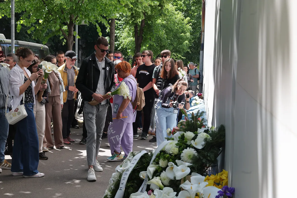 Na Malom Tašmajdanu likovna radionica u znak sećanja na žrtve stradale u "Ribnikaru"