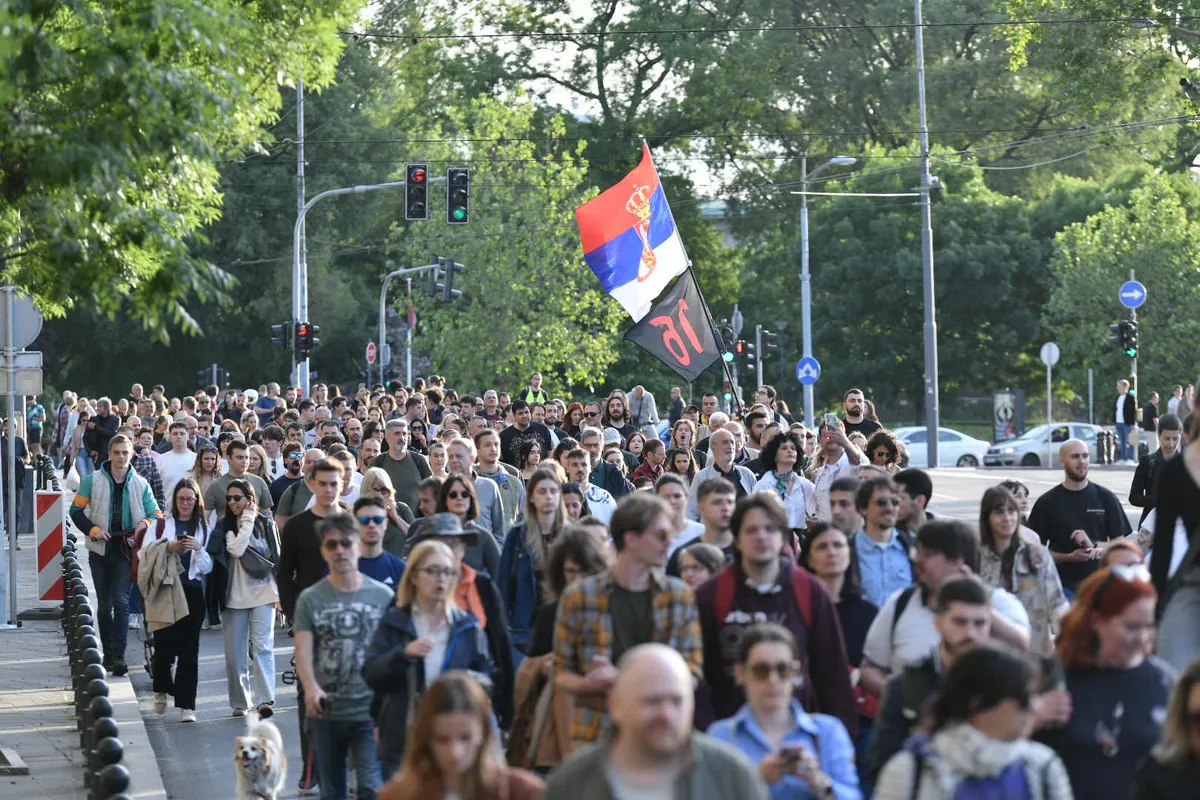 Sramno saopštenje MUP-a, RTS kao prorežimski mediji: Studenti o gaženju ispred Pravnog fakulteta i teško povređenom deki Veroljubu