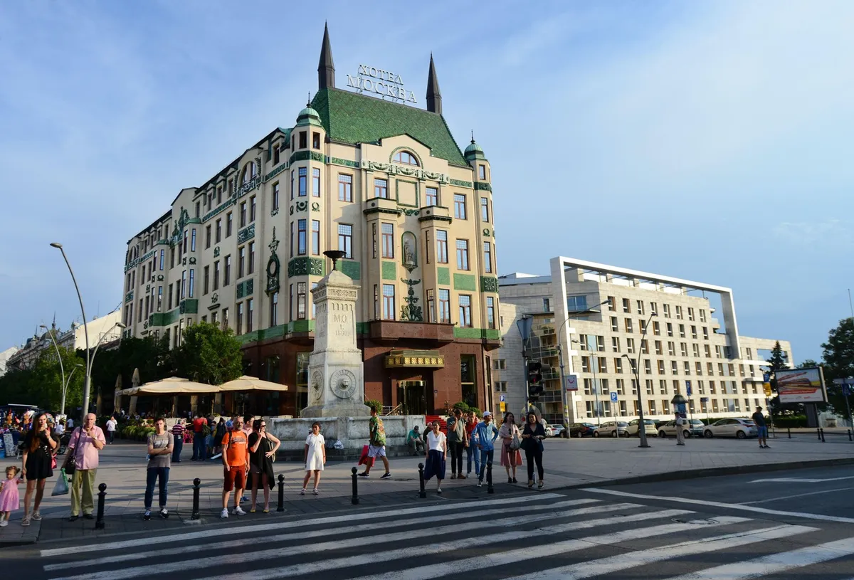 Ako ste pre 100 godina imali ljubavnicu ili ljubavnika u Beogradu, jedna stvar mogla je da vam uništi život: Hoteli i novine radili su nešto nezamislivo