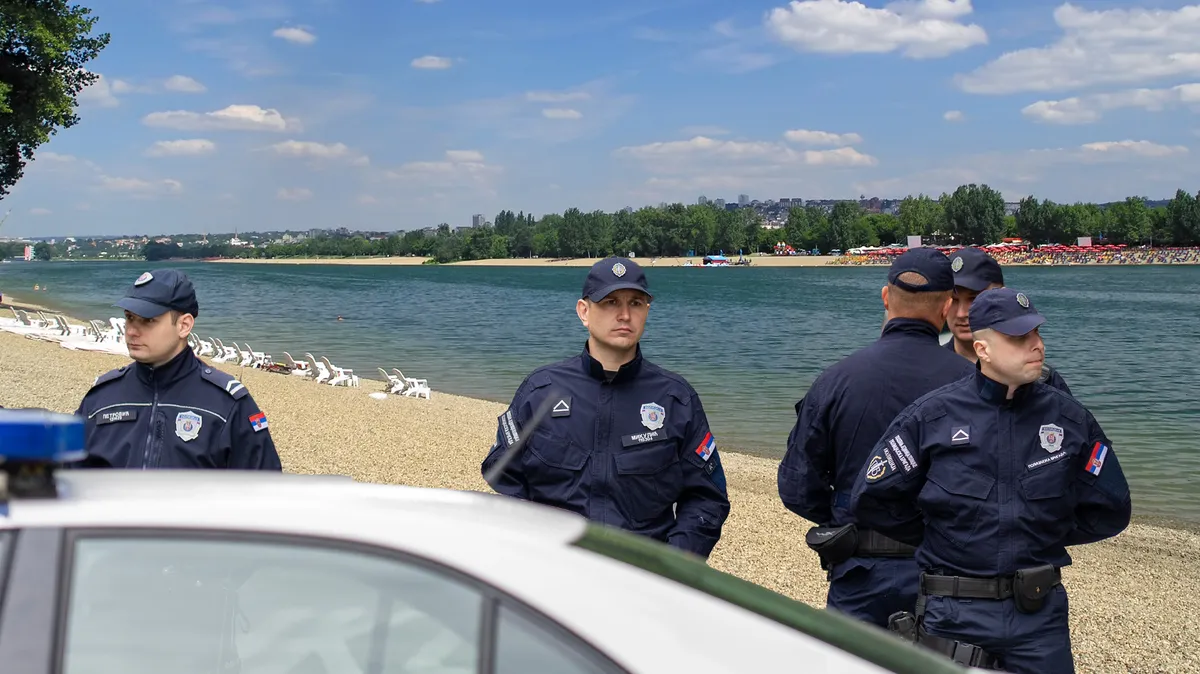 Molotovljev koktel bačen na restoran na Adi Ciganliji: U trenutku napada u lokalu bila žena