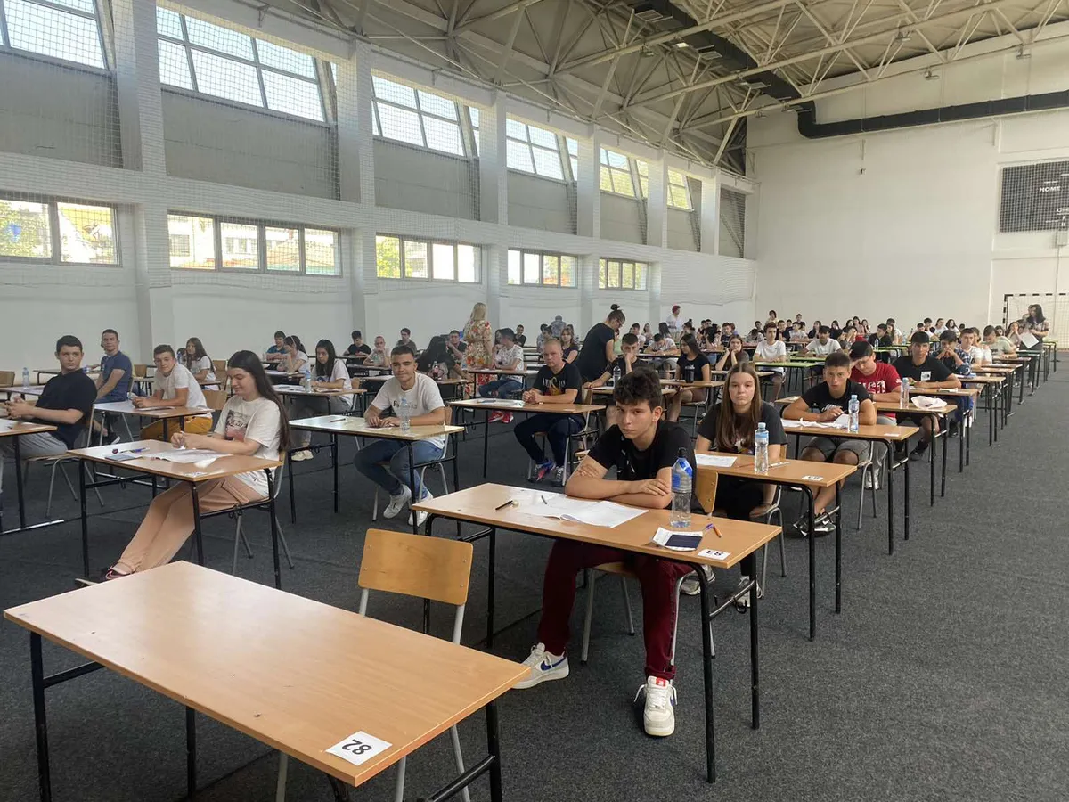 Top 20 škola za odlične đake: Za najbolje gimnazije potrebno minimum 90 bodova, za Vazduhoplovnu akademiju mora više