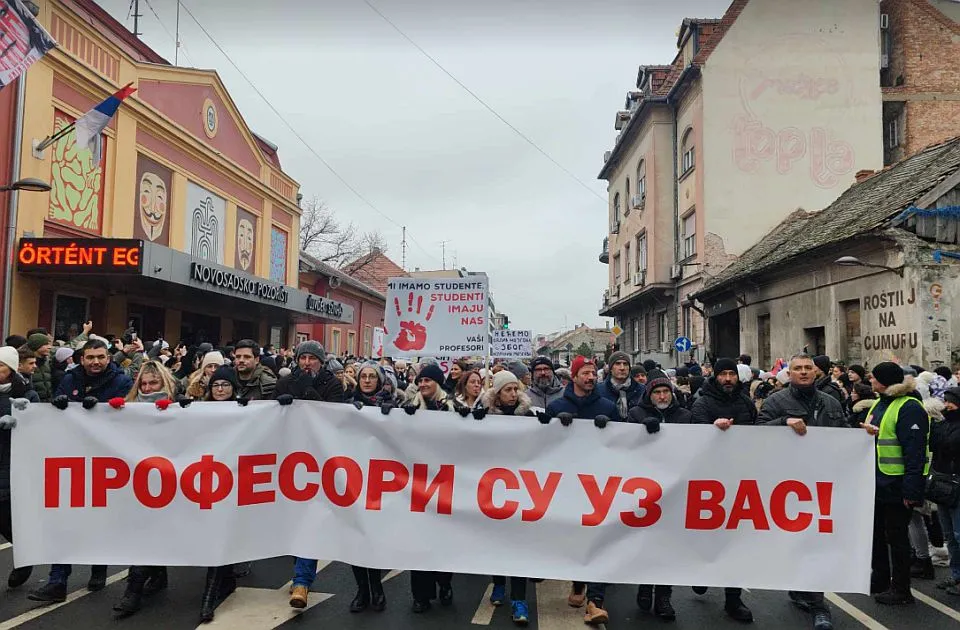 Pet novosadskih dekana poručili: Zabrinuti smo zbog sve učestalijih napada na profesore i studente,