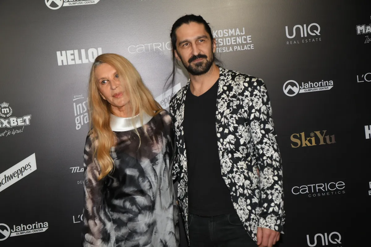 Verica Rakočević i Veljko renoviraju luksuznu vilu na Avali: Prave bazen u dvorištu (VIDEO)