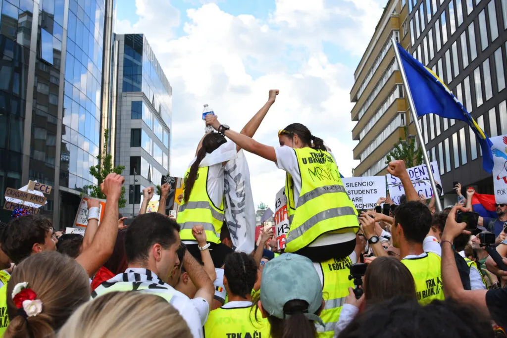 “Zasto je važno da glasaš”: Studenti poslali poruku građanima koji dolaze iz dijaspore