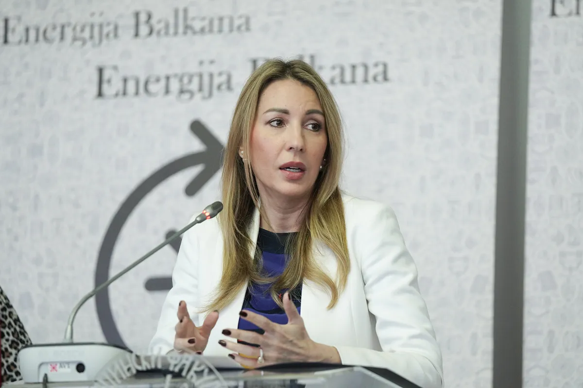 Hrvatski novinari pronašli parcele Dubravke Đedović Handanović i Gorana Bogdana: Oko 22.000 kvadrata zemljišta blizu Rovinja, oglasio se načelnik Opštine