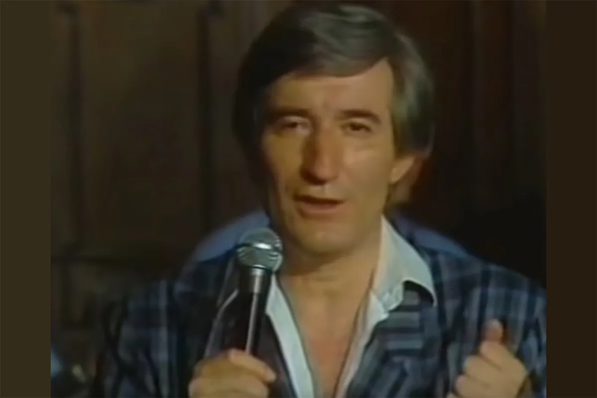 Jedna stvar čuva uspomenu na pevača: U ovoj zgradi je živeo Toma Zdravković (VIDEO)