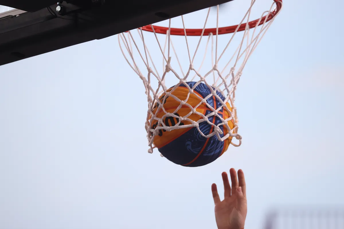 Zvezda osvojila turnir u Valensiji, sledi basketaški spektakl u Šangaju