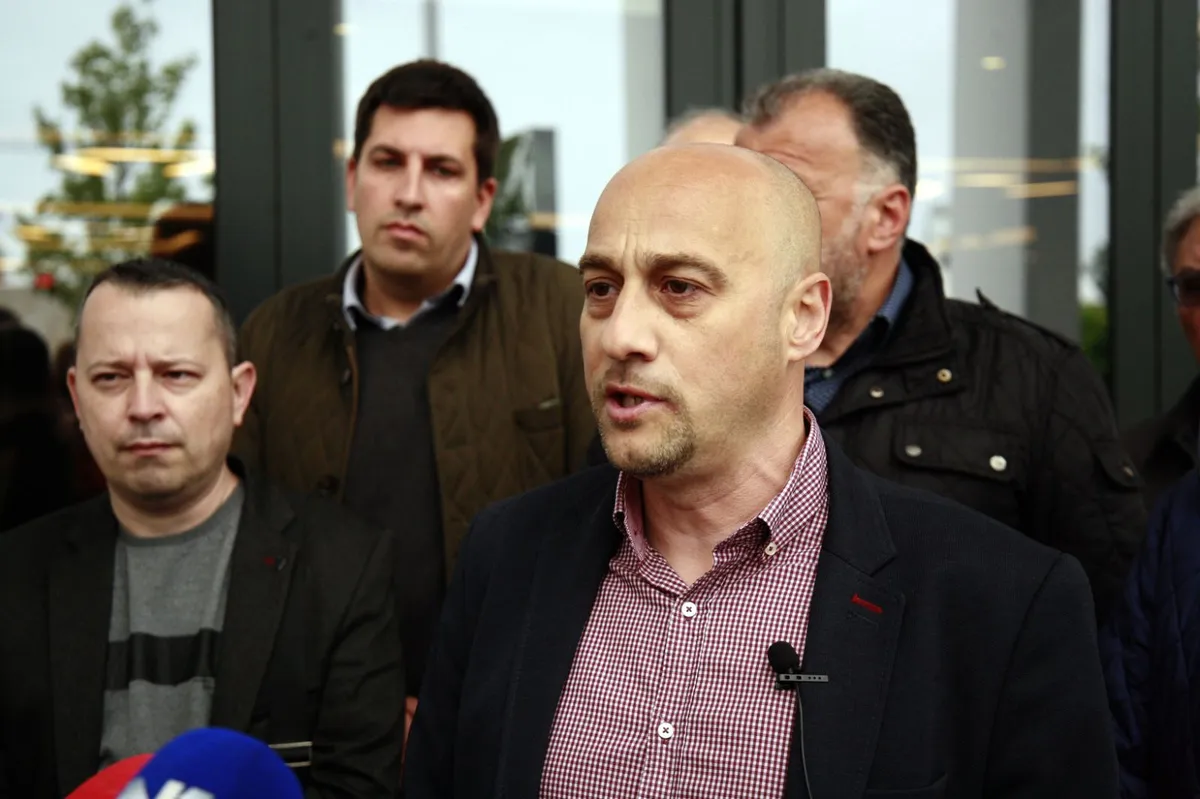 Jekić (SSP): Kraljevu preti gašenje 2.000 radnih mesta zbog 
