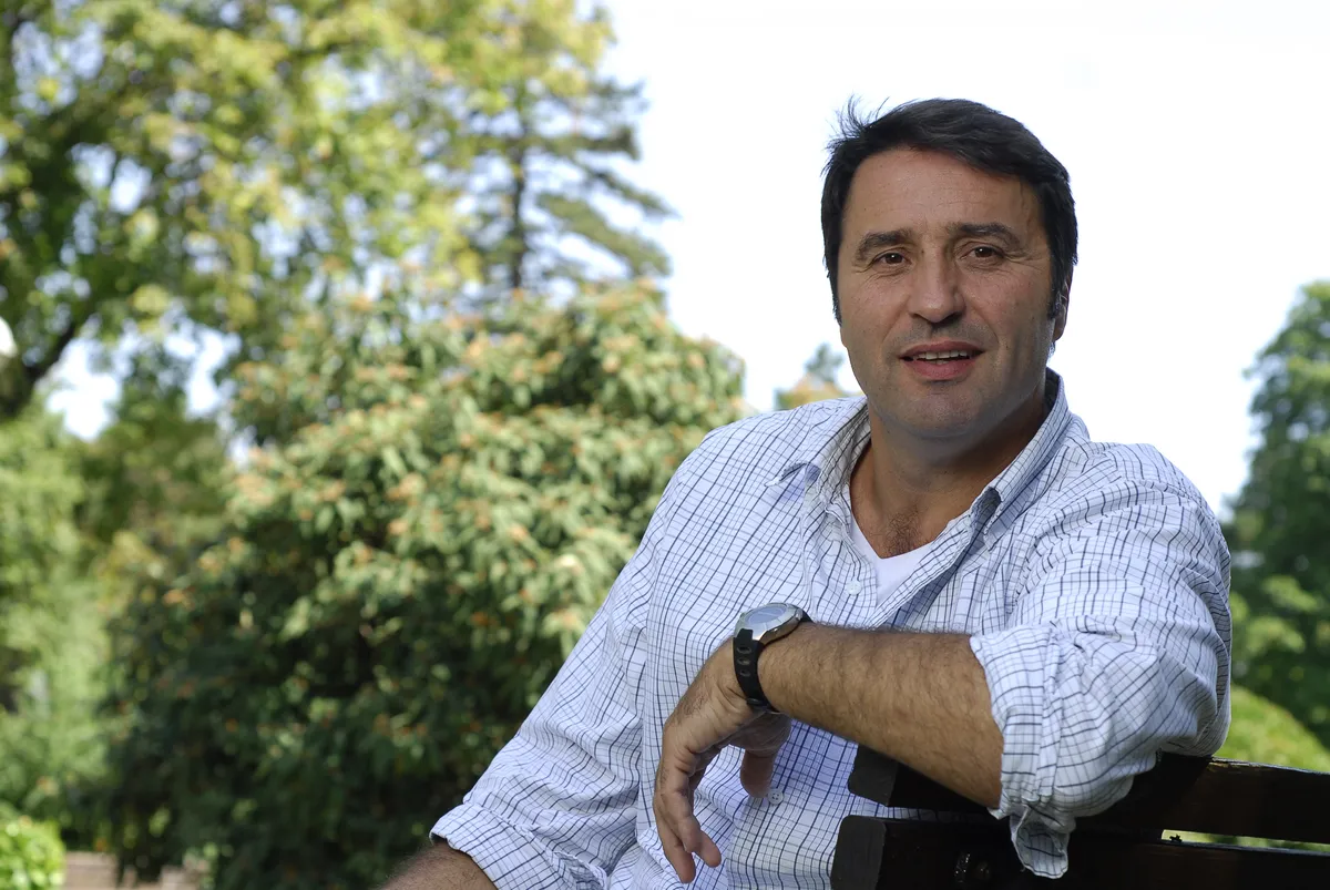 Posle 20 godina braka usledio razvod: Bivša žena Jovana Memedovića je prava lepotica (FOTO)