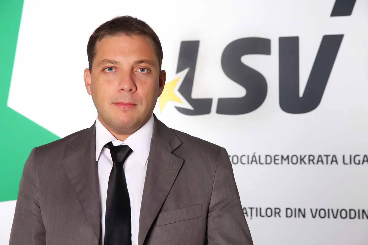 Marton: Gospodine Pastor, ako niste politička prostitutka, šta ste?