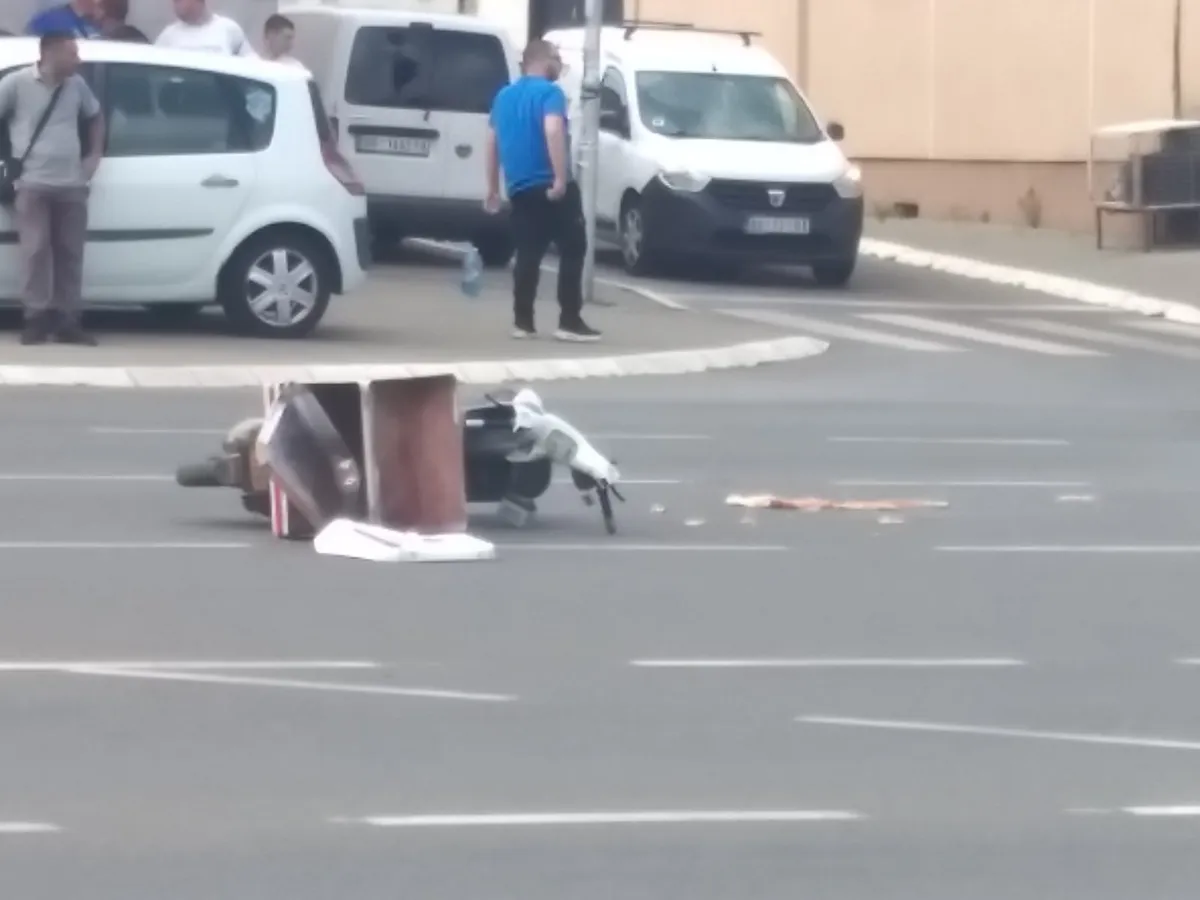 Izleteo iz krivine i poginuo na mestu: Stradao motociklista kod Velike Plane