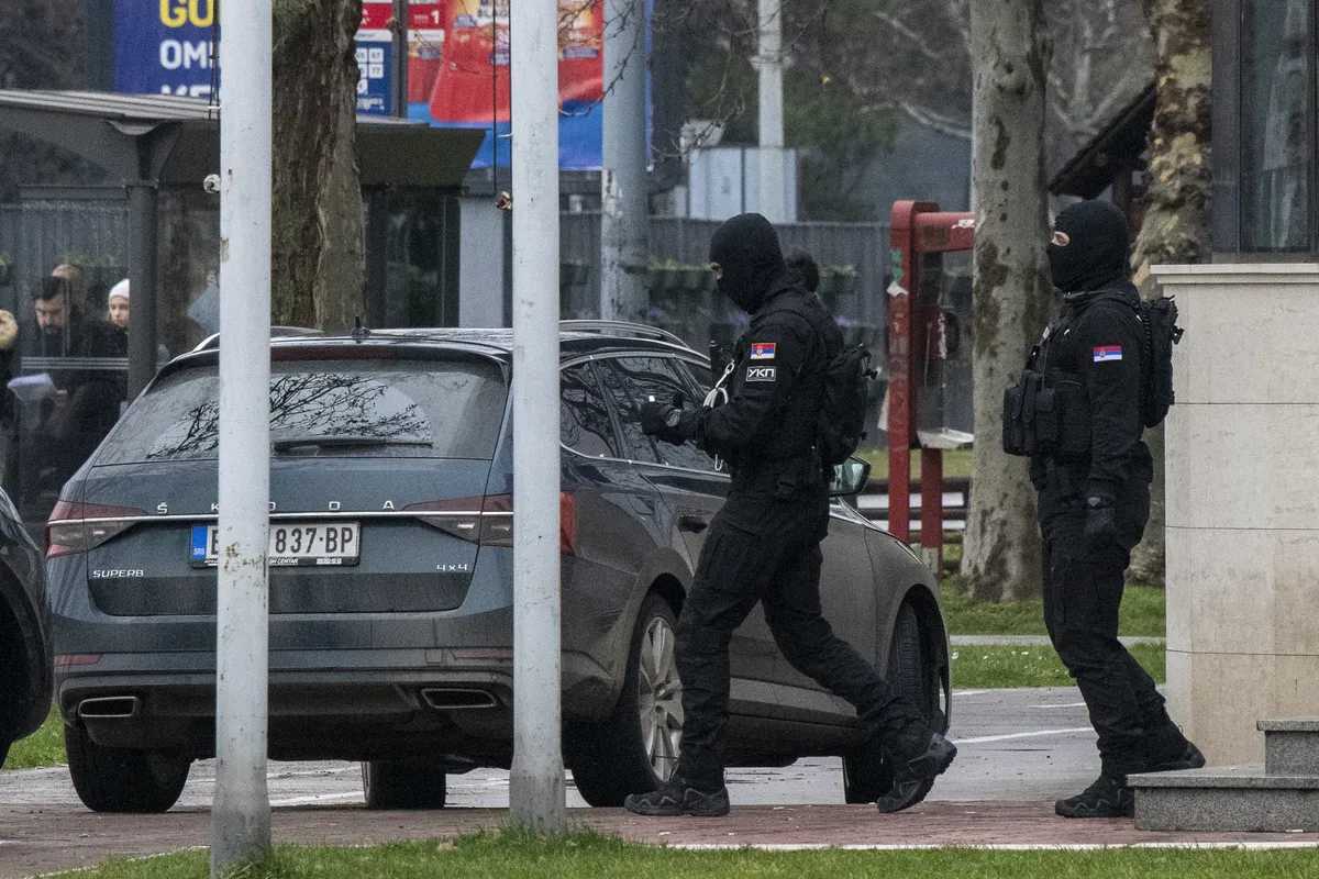 Oglasio se JTOK o kriminalnoj grupi iz Jagodine: Petoro se branilo ćutanjem, jedan izneo odbranu, raspisana i poternica