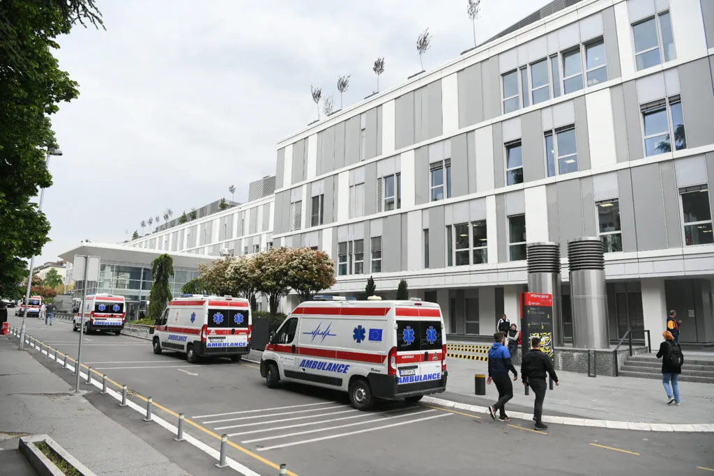 Drama u Mladenovcu: Tinejdžer (13) dovezen na odeljenje reanimacije u Urgentni bez svesti