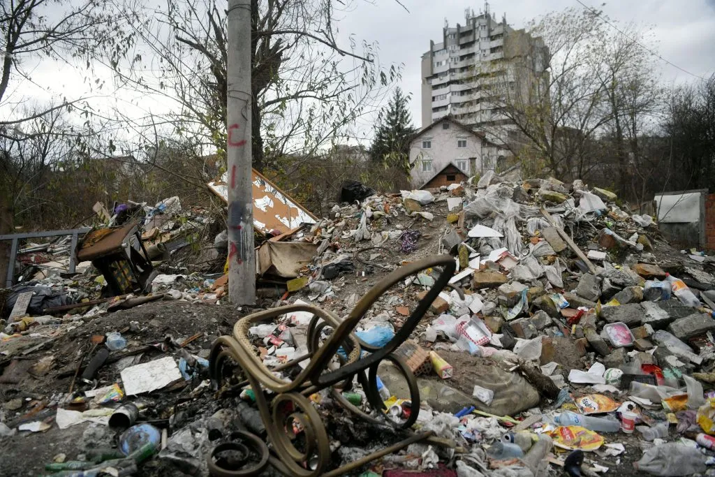 "Na prostoru nekadašnje Fabrike odlivaka Beograd formirana velika divlja deponija koja predstavlja  potencijalnu ekološku opasnost"