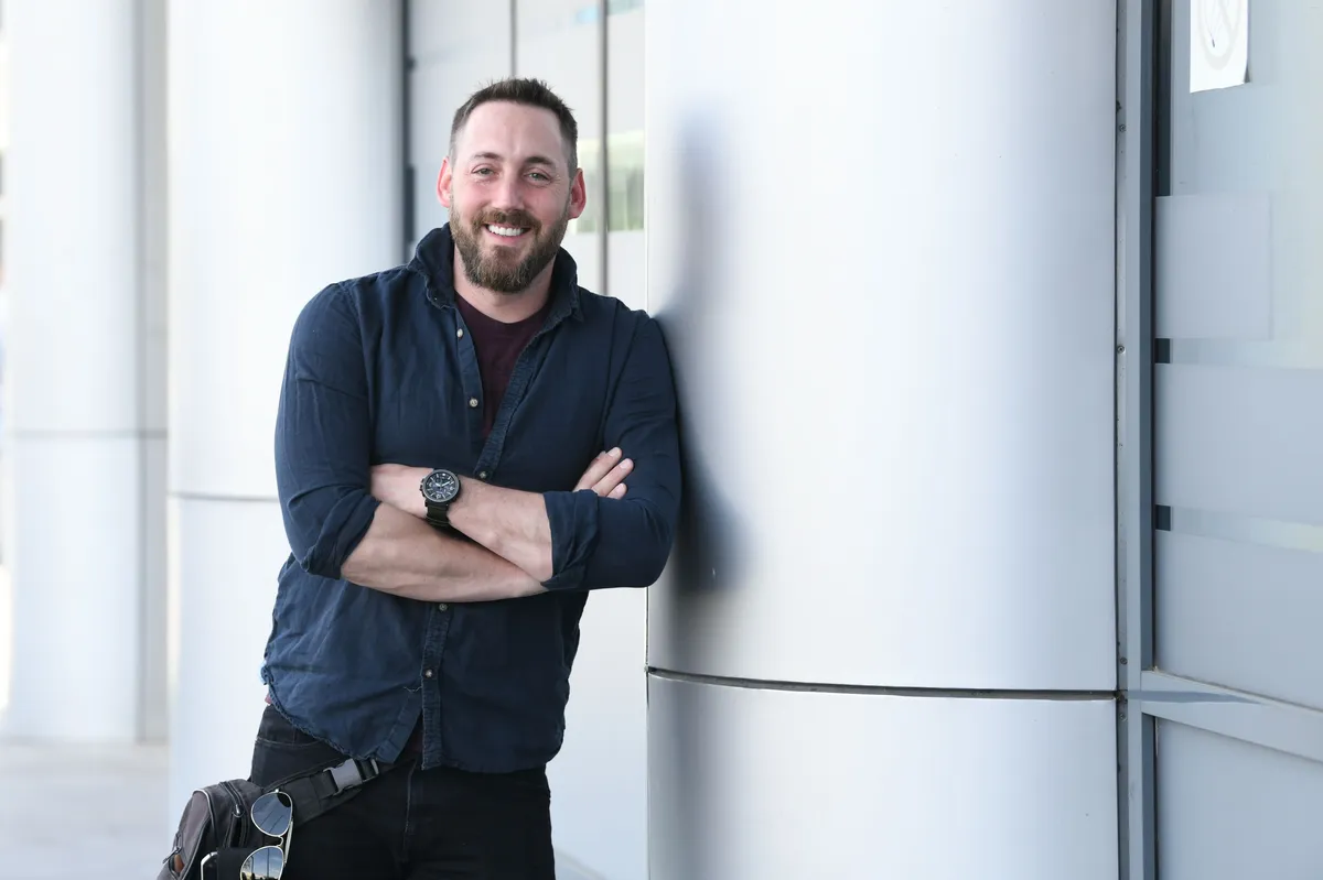 Petar Strugar napustio Beograd i otišao da živi u kontejneru: Evo zašto je pobegao sa asfalta