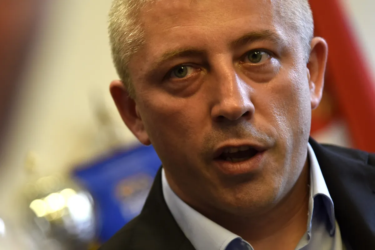 Slučaj Kokeza: Umešan u sve, ne traže ga za ništa, gde se izgubio naprednjački milioner?