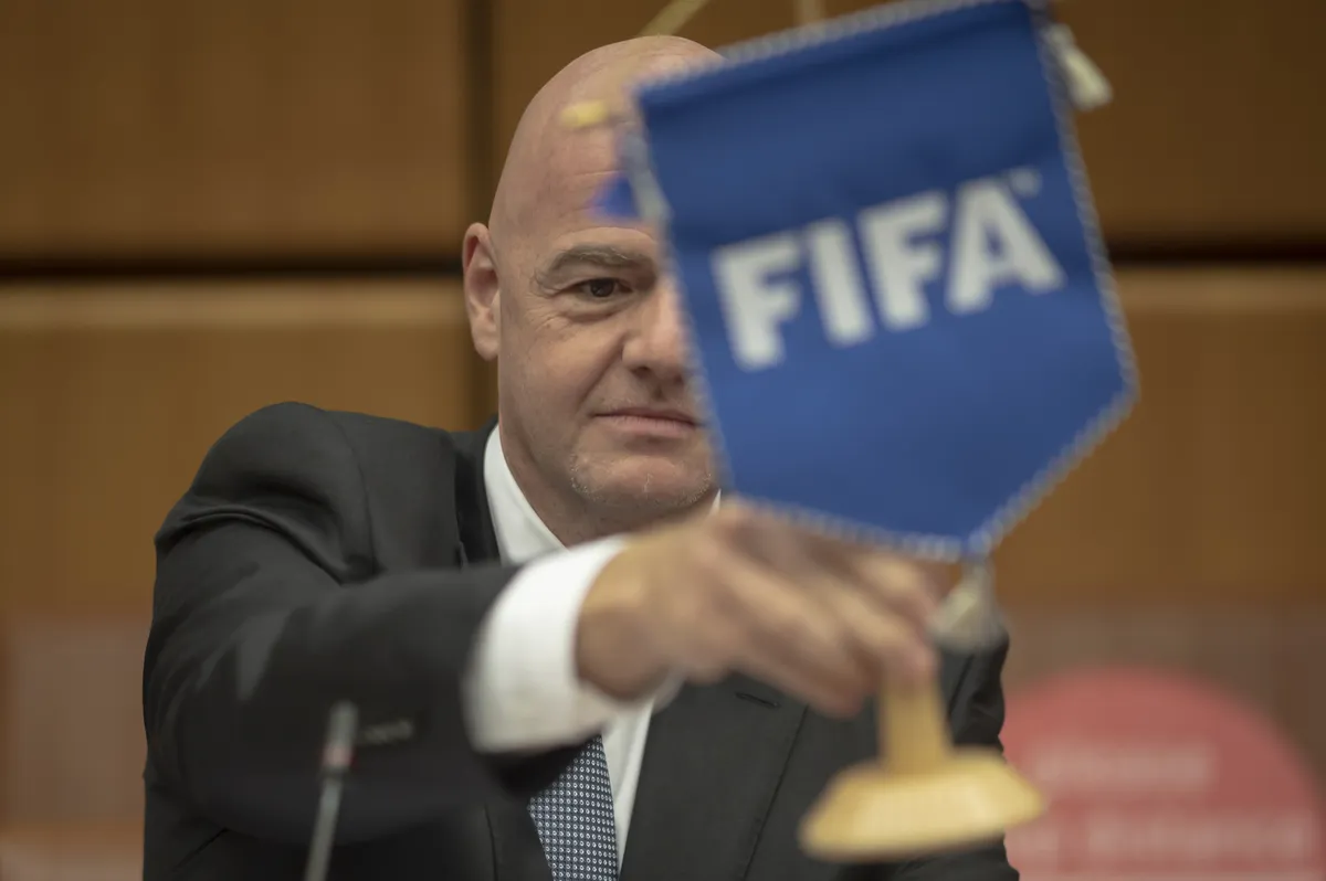 Priključio se još jedan veliki protivnik sukobu sa FIFA: Nezapamćeni cirkus u svetskom fudbalu