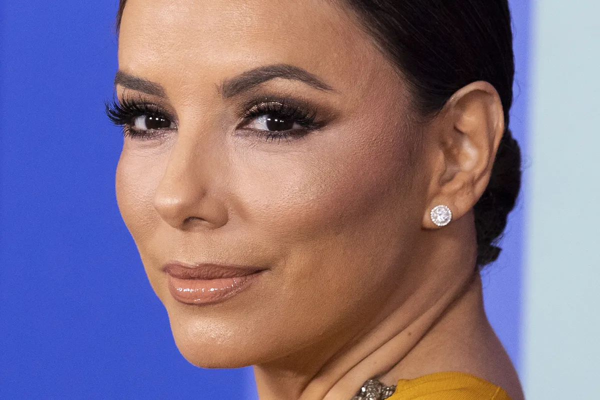 Eva Longorija pozirala u bikiniju: Glumica izgleda bolje nego ikada FOTO