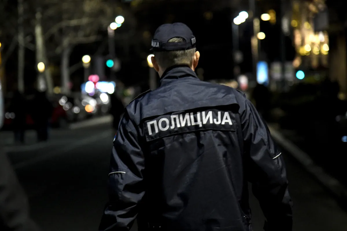 FOTO Objavljen identitet osoba koje su, kako tvrde iz "Borba je obaveza", pretile silovanjem aktivistkinji iz Sremskih Karlovaca