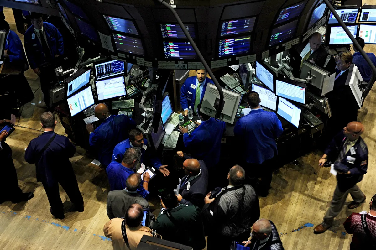 Skočile američke berze, pala cena nafte: Prve reakcije na otvaranje Ormuskog moreuza