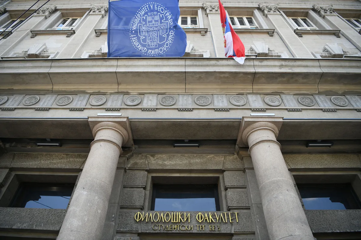 Studenti Filološkog: Sramotan pokušaj upada Informera u Rektorat, narušeno dostojanstvo žrtve