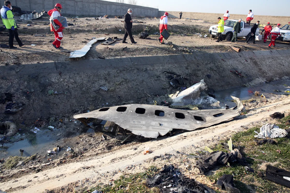 Putnički autobus se prevrnuo u Iranu, poginulo 11 osoba