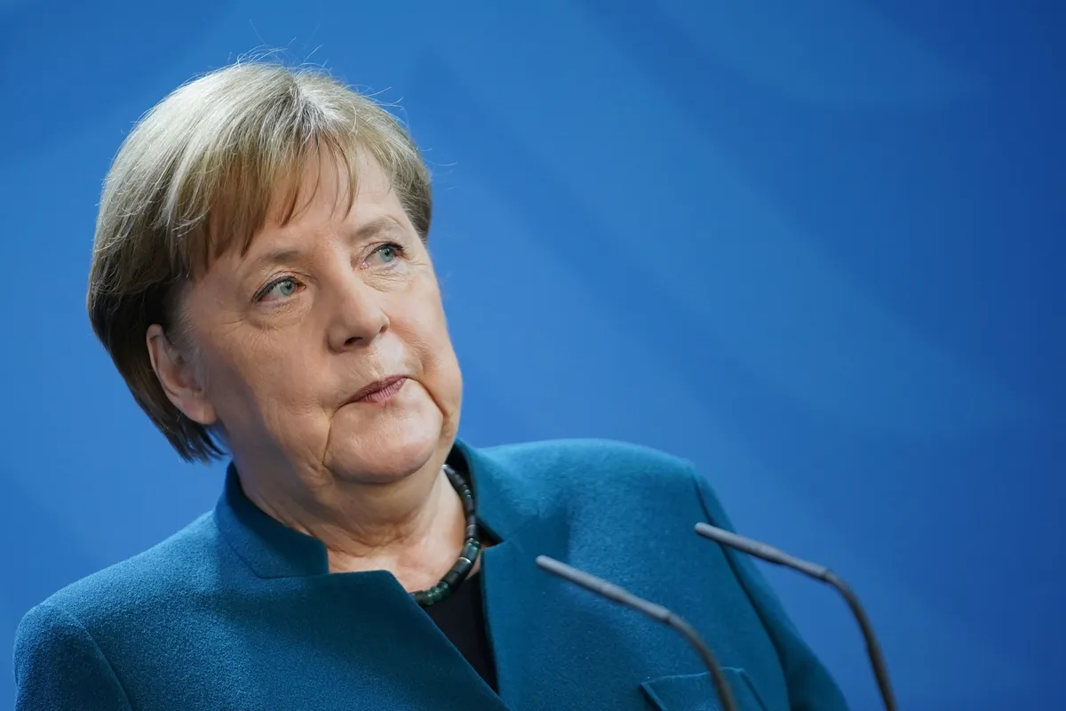 Evropa u potrazi za Putinovim "šaptačem": Merkel, Dragi ili neko treći