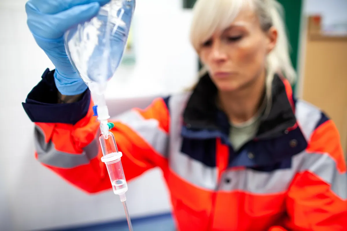 Počeo protest članova ispred vojvođanske Komore medicinskih sestara i zdravstvenih tehničara