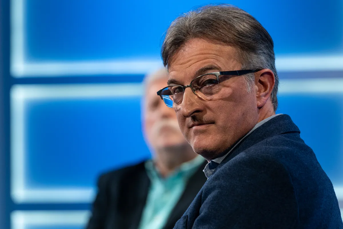 Cvejić (SRCE): Promene na čelu RTS utezanje medija, deo Vučićeve premijerske kampanje Kép