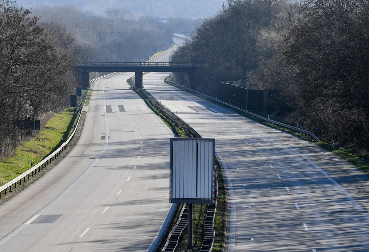 Nemačka planira da do septembra produži kontrolu granica Kép