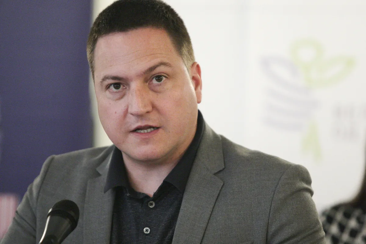 Issiah Ruzic Ružić: Nova školska godina zavisi od vakcinacije - nova.rs