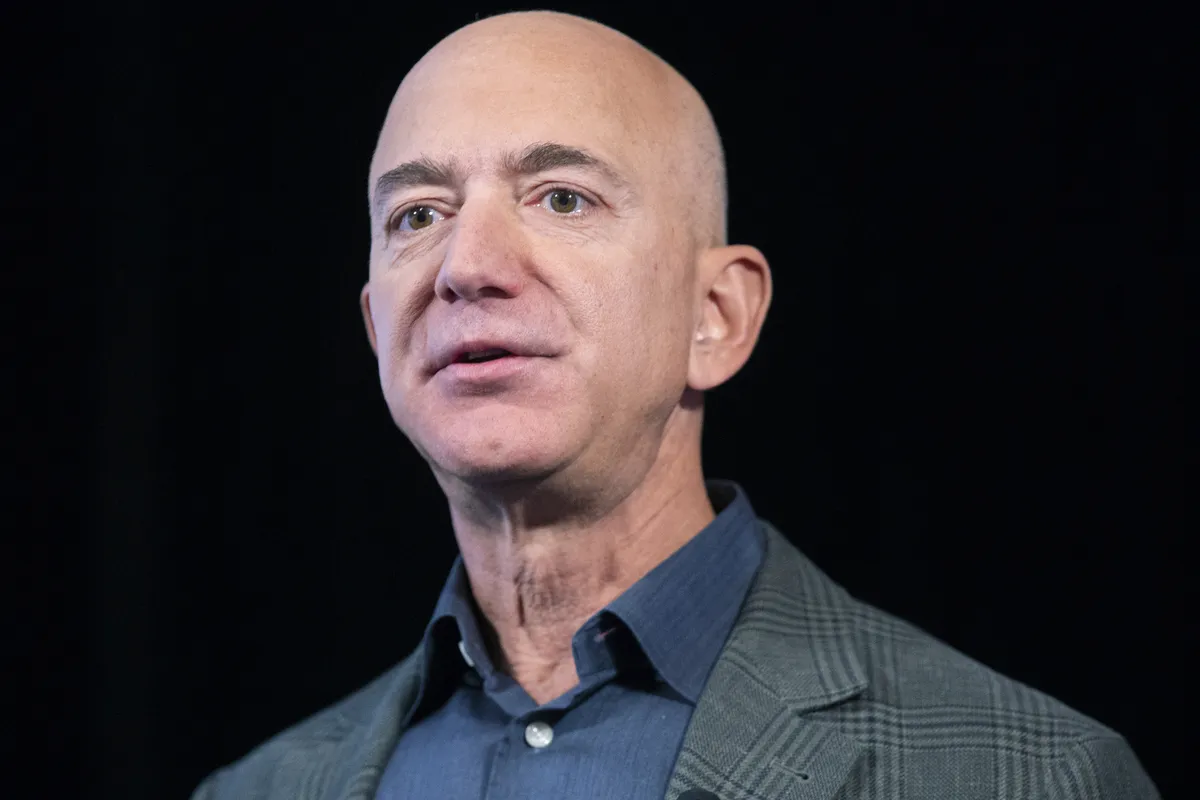 Bezos uništava stub američkog novinarstva: Šta se krije iza masovnih otpuštanja u "Vašington postu" Kép