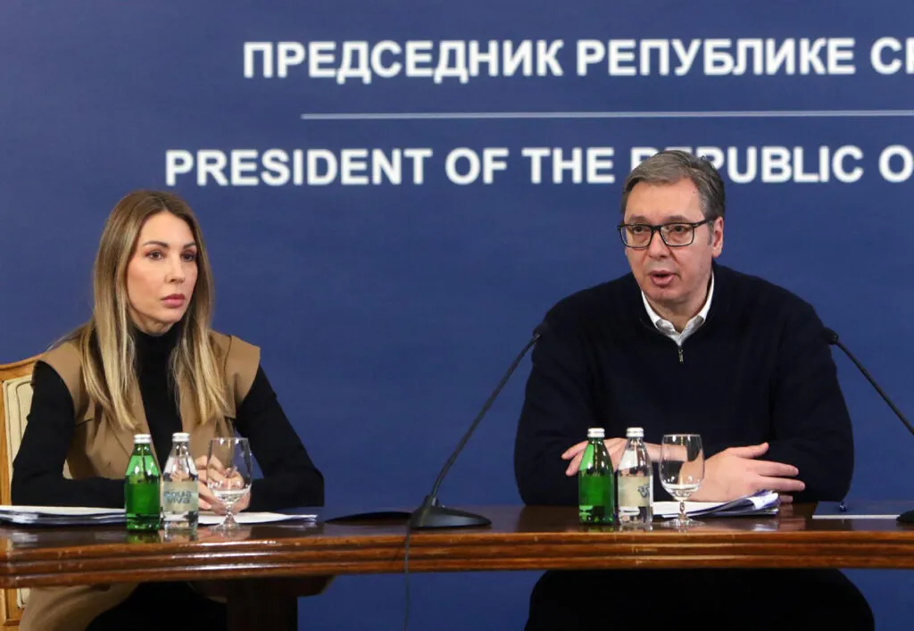 "Vučiću, Dubravka, Živkoviću - manite Dubai, pod hitno u Egipat da vidite kako se tamo grade četiri puta jeftinije solarne elektrane"