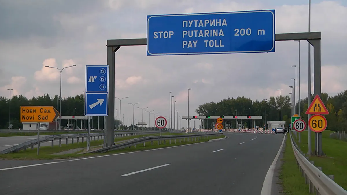 Umereniji saobraćaj, opasnost od poledice u planinskim predelima