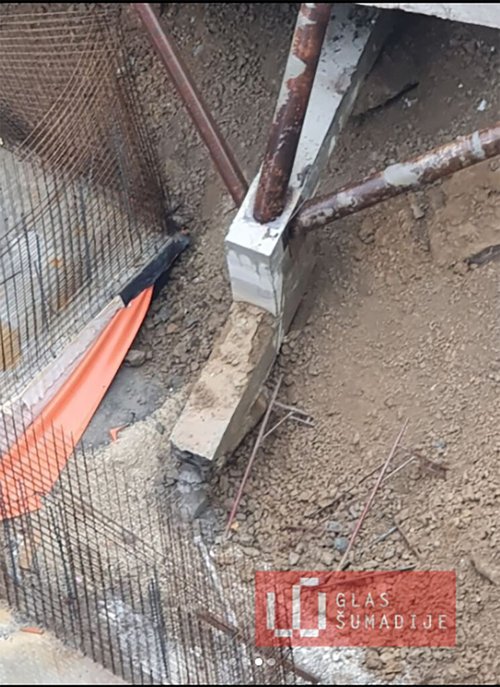 Kragujevac road collapsed, retaining wall collapsed