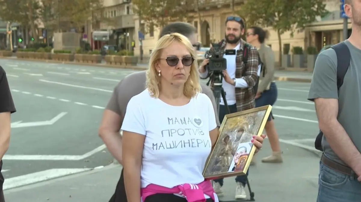 "Ili se oglasite da sprečimo ovo, ili ću smatrati da ste se prodali": Dijana Hrka pozvala porodice stradalih pod nadstrešnicom da ne dozvole izgradnju spomenika
