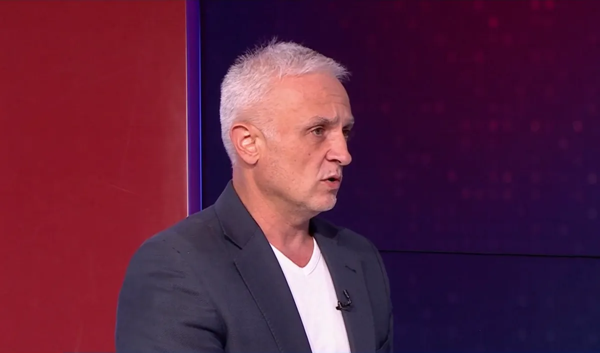 No pasaran, bre: Autorski tekst R. Femića za