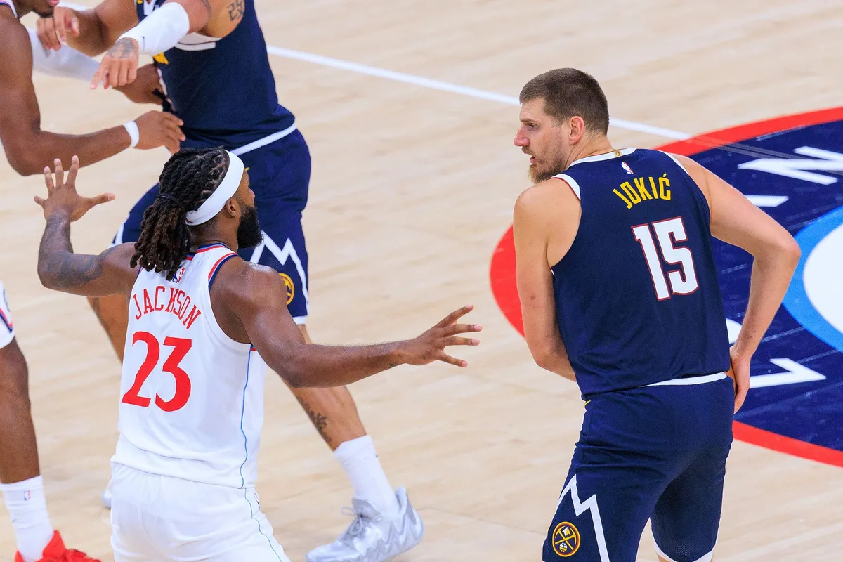 "Jokić ima više trikova u rukavu": Pogledajte novo dodavanje o kom bruji NBA liga, svi ostali zaleđeni VIDEO