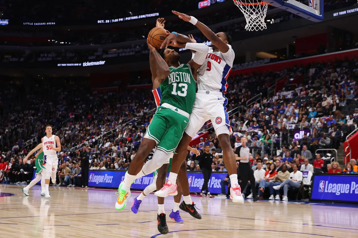 "Srpski zet" dominirao na startu NBA: Ubacio sedam trojki i ukrao pet lopti, ali ni on nije mogao da pomogne svom timu