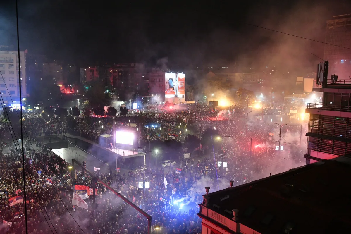 Šoškić na Slaviji poručio: Dosta je bilo pljačke