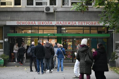 Parlamentarni izbori, 25.10.2026. biračko mesto, glasanje, Osnovna škola Nadežda Petrović foto Goran Srdanov Nova rs (2).JPG