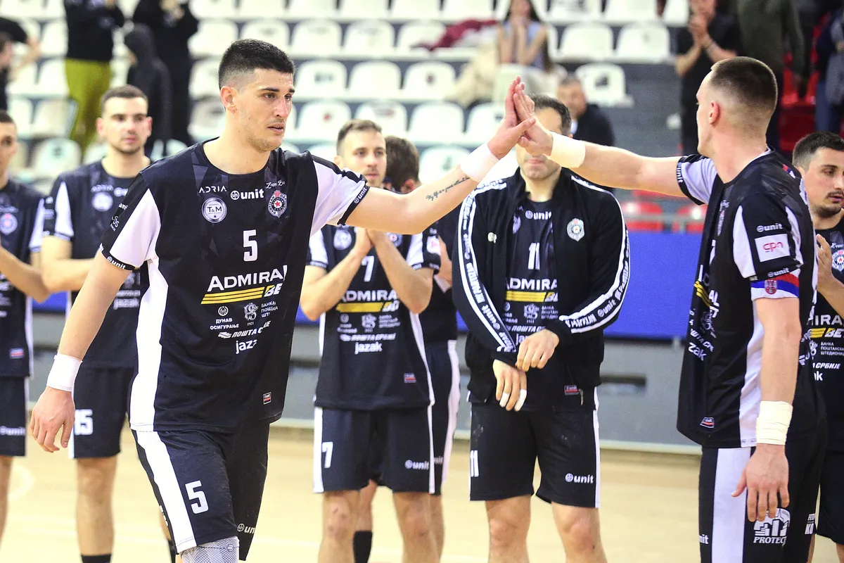 Partizanova dominacija, osvojio drugi pehar u dva dana Kép