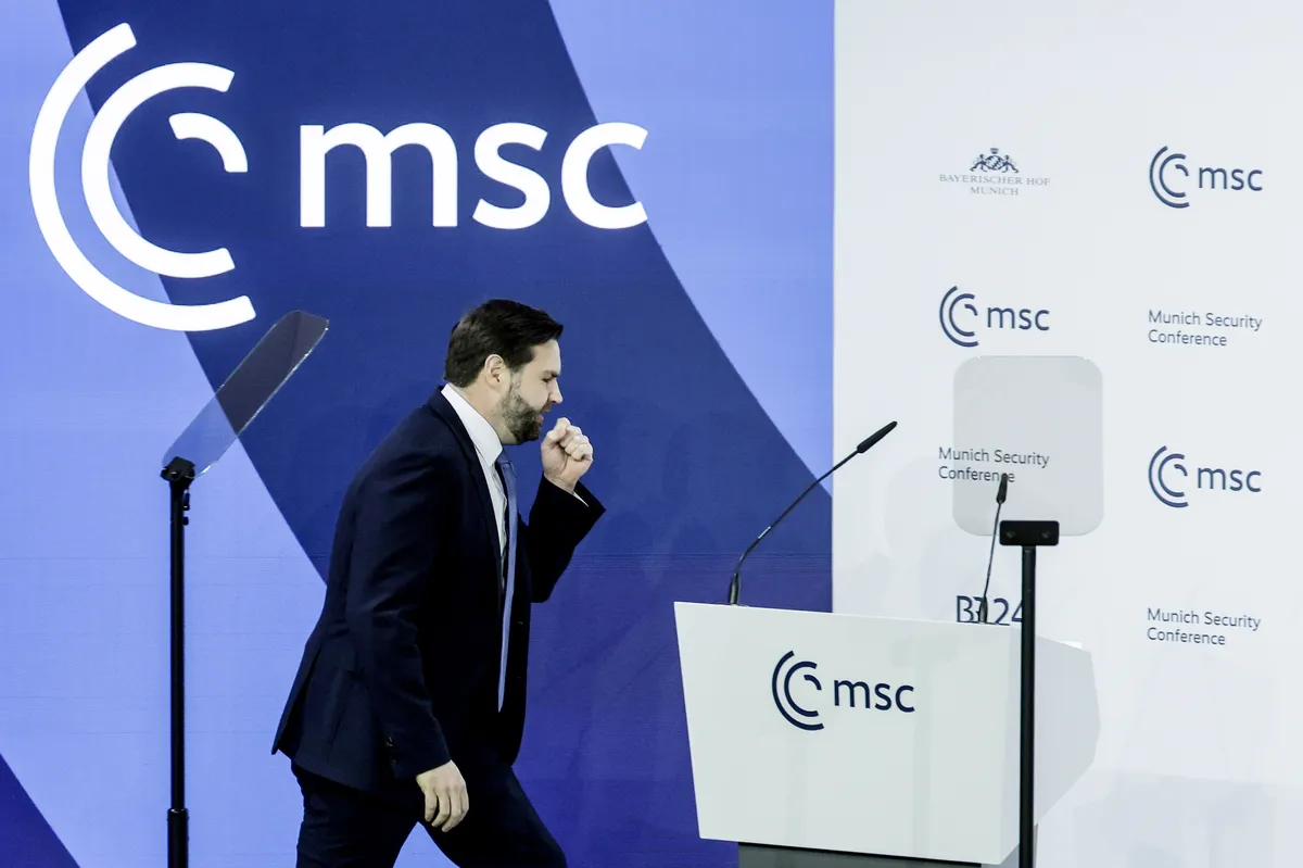 Delegacije SAD i Irana doputovale u Pakistan na pregovore