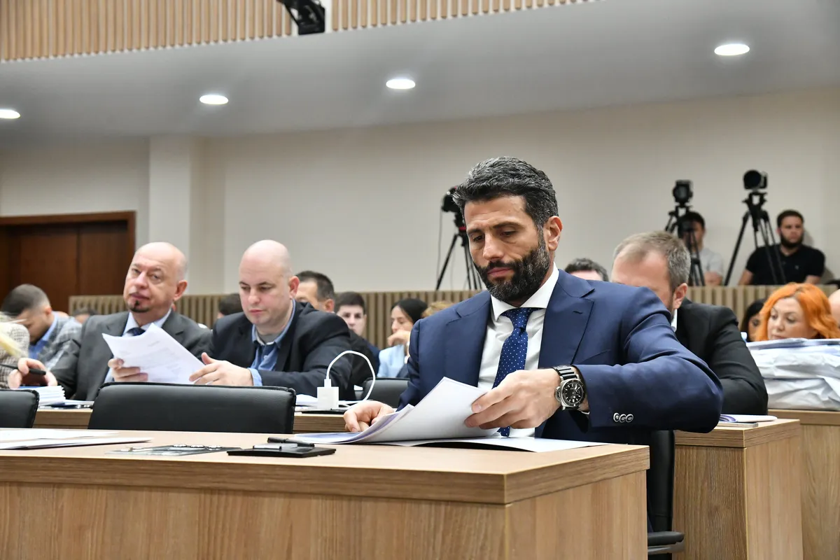 Drugi rebalans budžeta Beograda u tri meseca: Vlast na čelu sa Šapićem dovela grad do bankrota. Evo i kako...